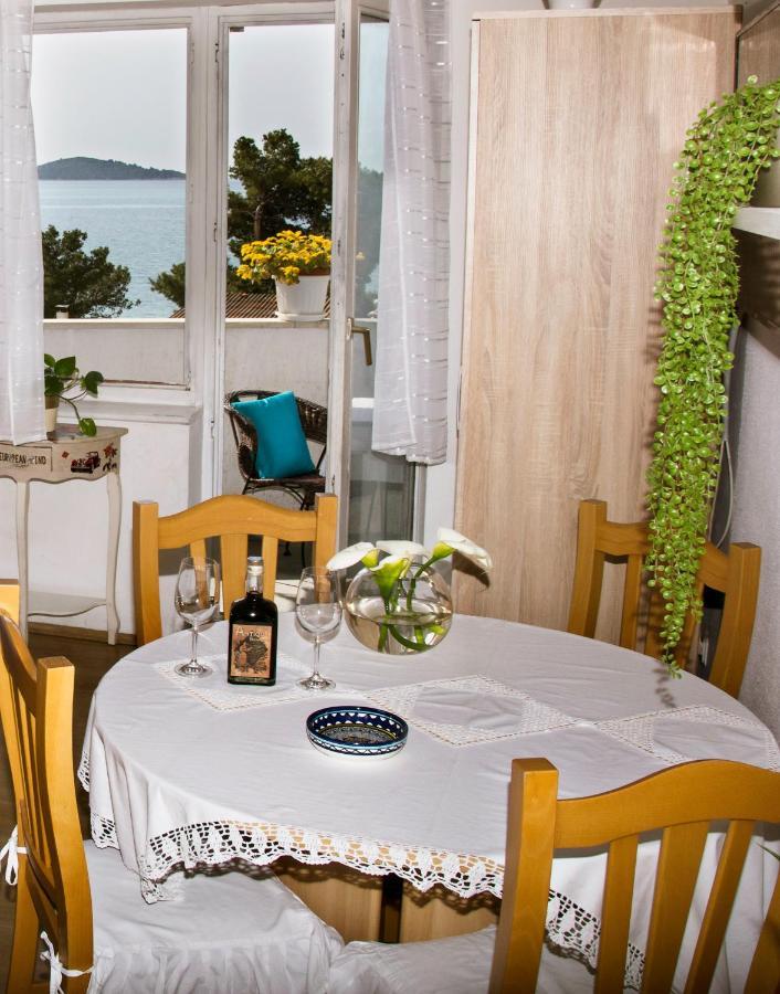 Apartmani Gloria Brodarica  Exteriör bild