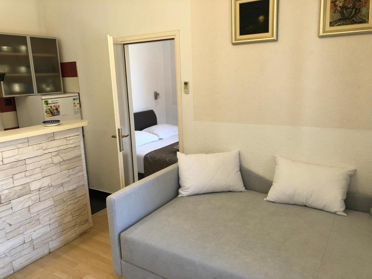 Apartmani Gloria Brodarica  Exteriör bild