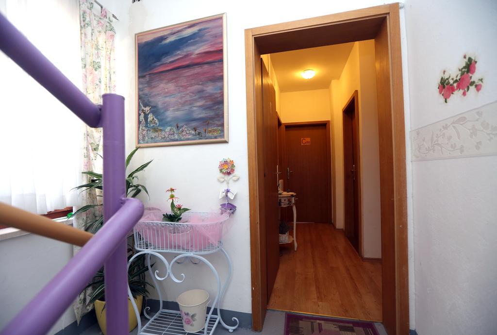 Apartmani Gloria Brodarica  Exteriör bild